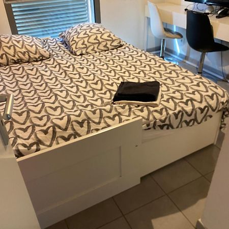 Superbe Appartement Avec Terrasse Tuluza Zewnętrze zdjęcie